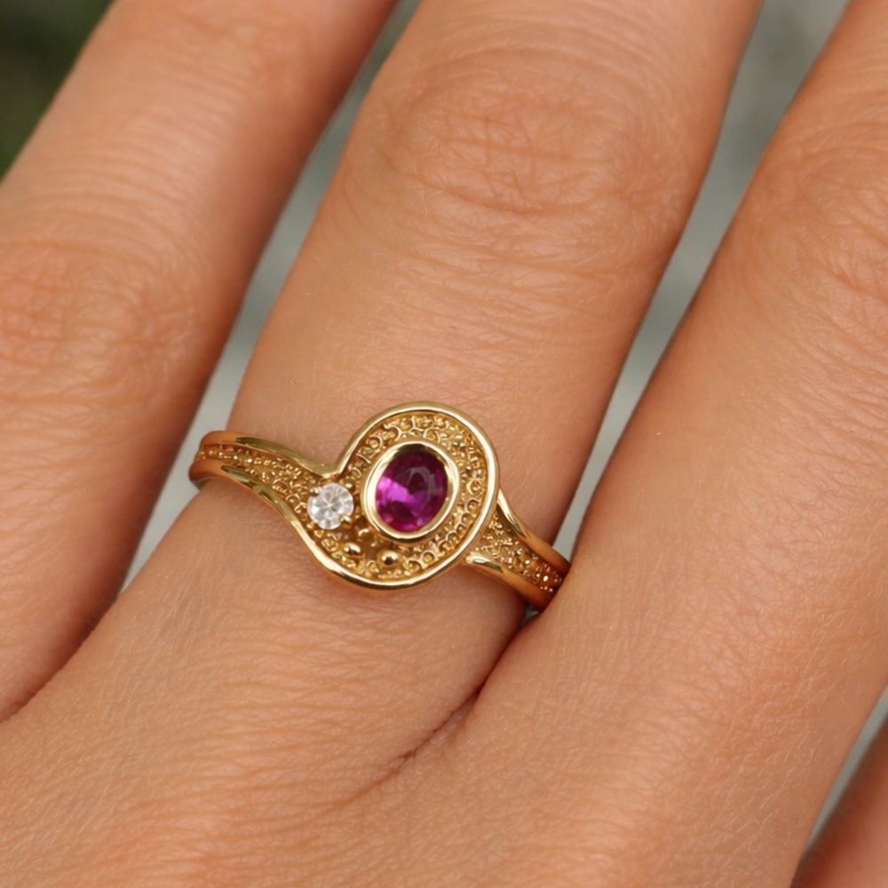 10K Yellow Gold European Made Genuine Ruby & Diamond Ring